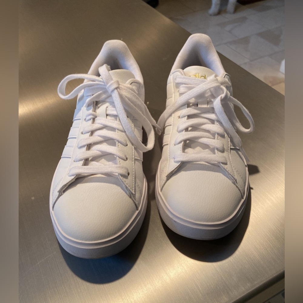 ADIDAS sneakers